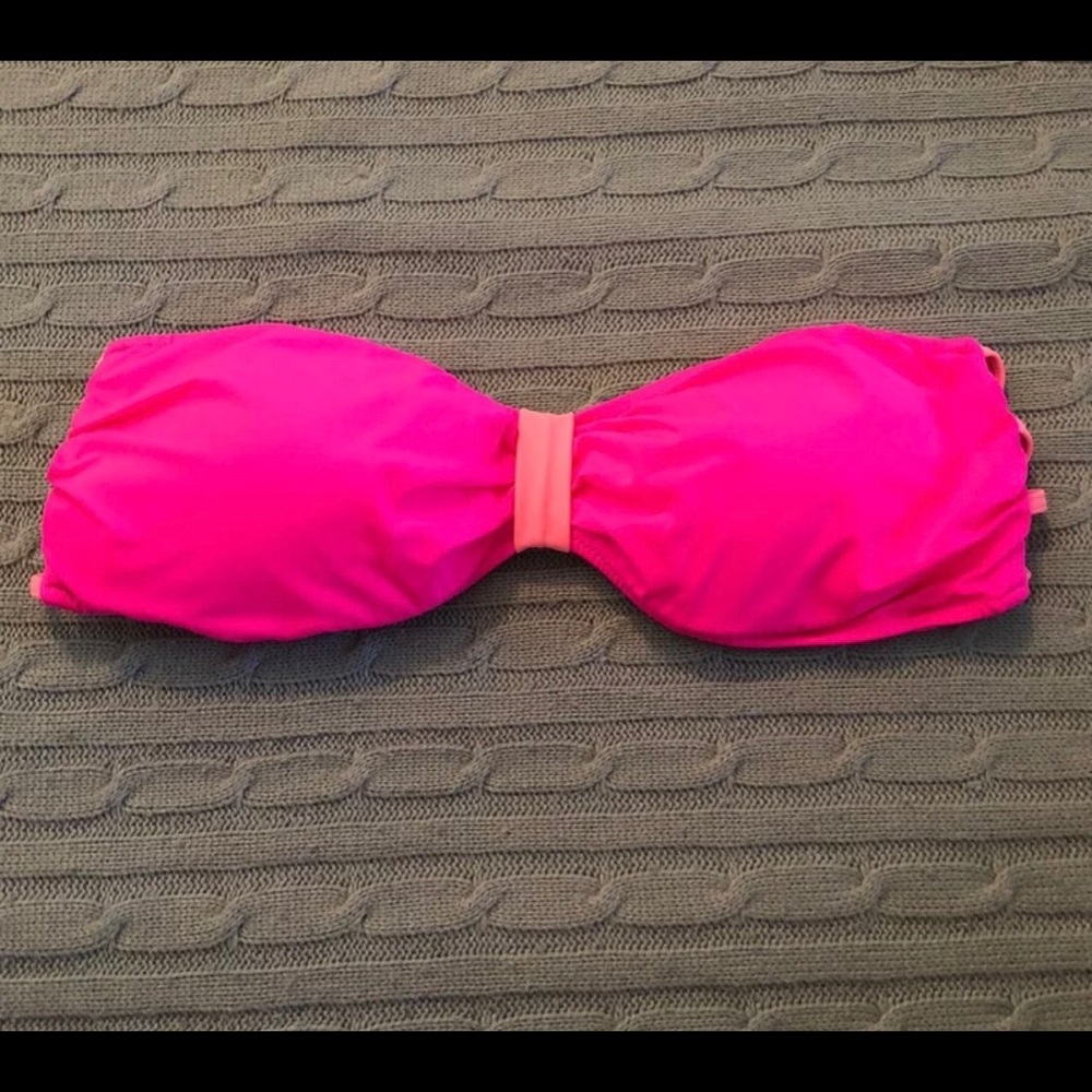 VS Pink Swimsuit Top